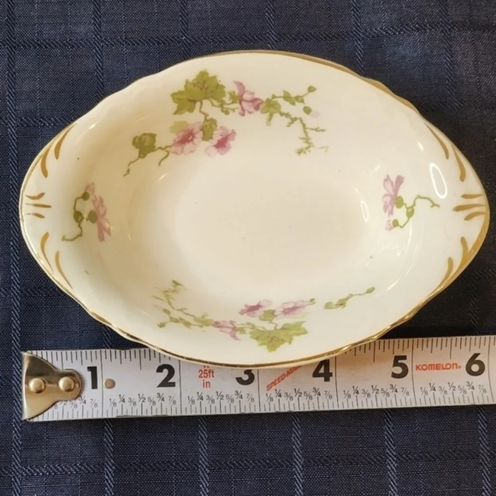 4 Pope Gosser China Small Flowers With Gold Trim Small Oblong Serving Bowls‎